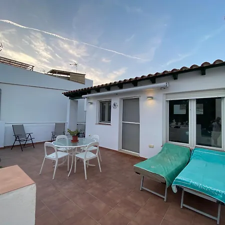 La Casa Del Abuelo Apartment Málaga